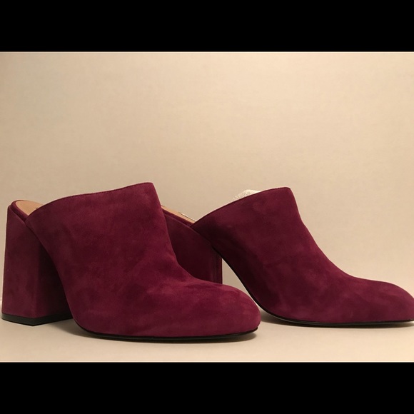 Steve Madden Shoes - NWOB Steve Madden stela suede mules Burgundy